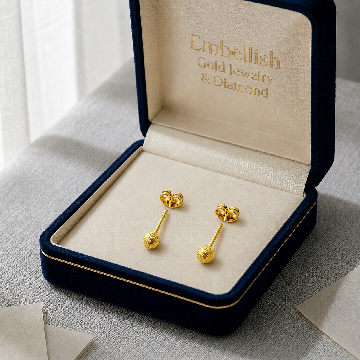 أقراط كرة لامعة ذهبية حقيقية عيار 18 قيراط - 18k Gold Earrings - Embellish Gold