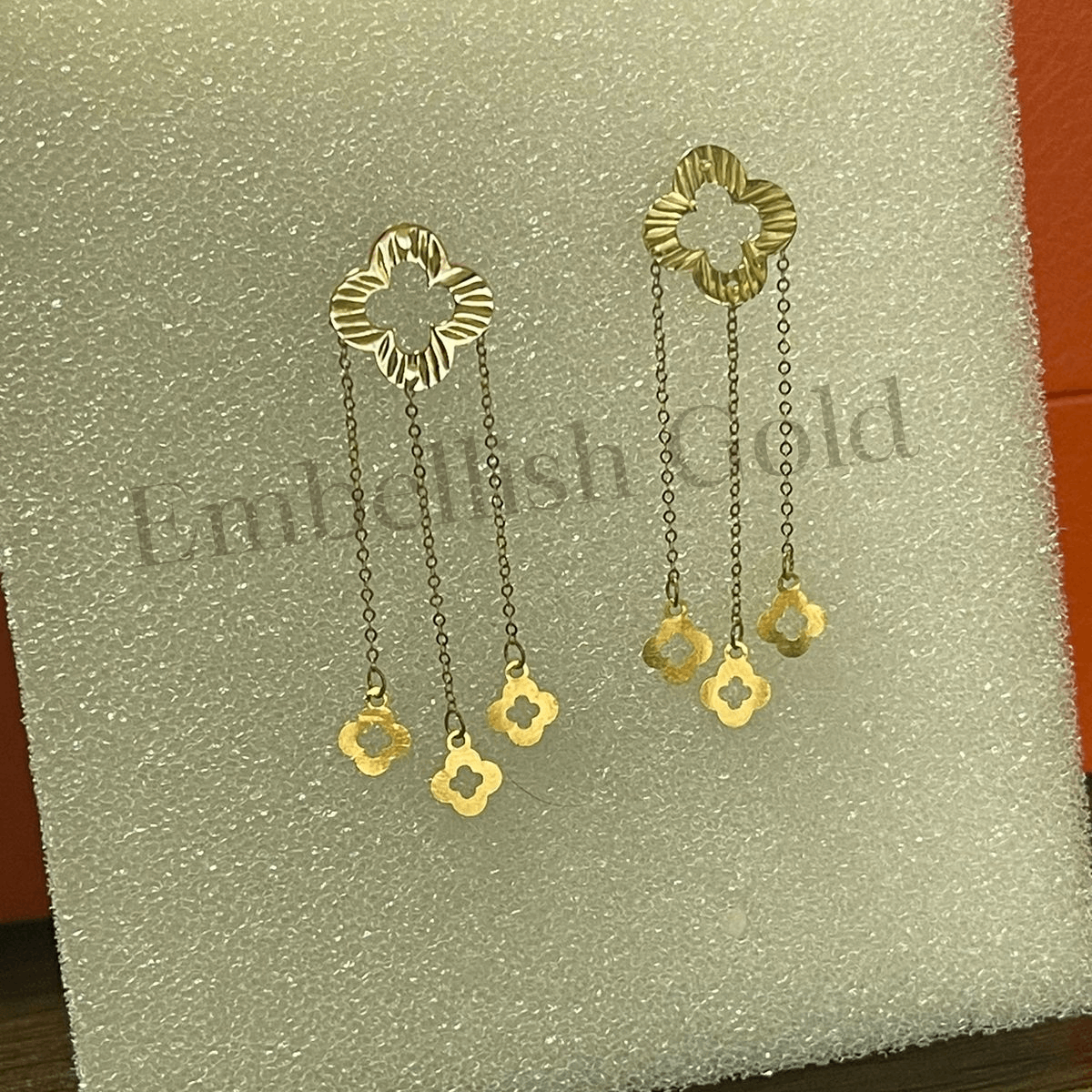 18K Real Saudi Gold Flower Shaped Earring 085 - Embellish Gold