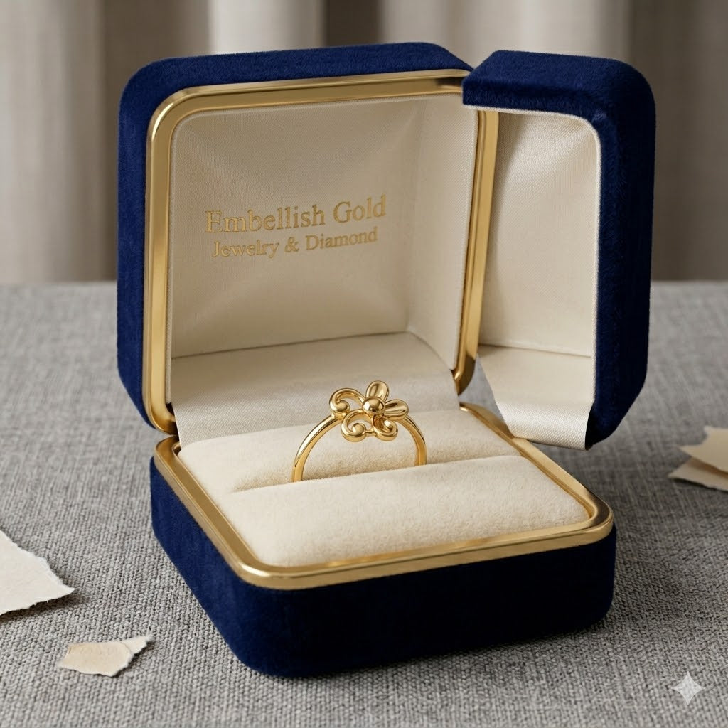 18k Gold 3 Petal Flower Ring