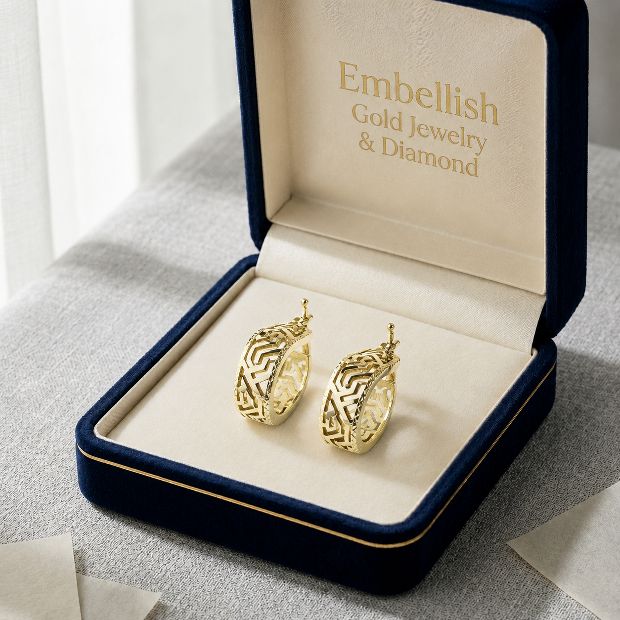 18k Gold Maze Curve Loop Earrings - 18k Gold Earrings - Embellish Gold Jewelry & Diamond