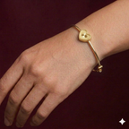 18k Gold Heart Matte Bangle