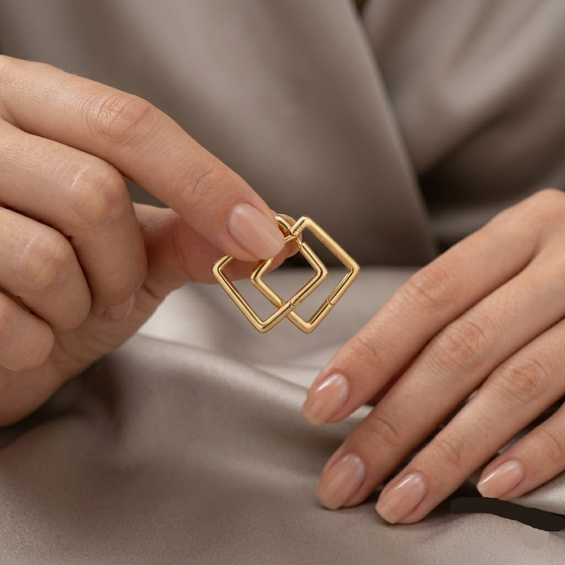 18k Gold Perfect Square Earrings - 18k Gold Earrings - Embellish Gold Jewelry & Diamond