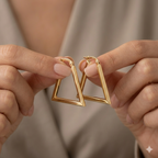 18k Gold 4 Sided Loop Earrings