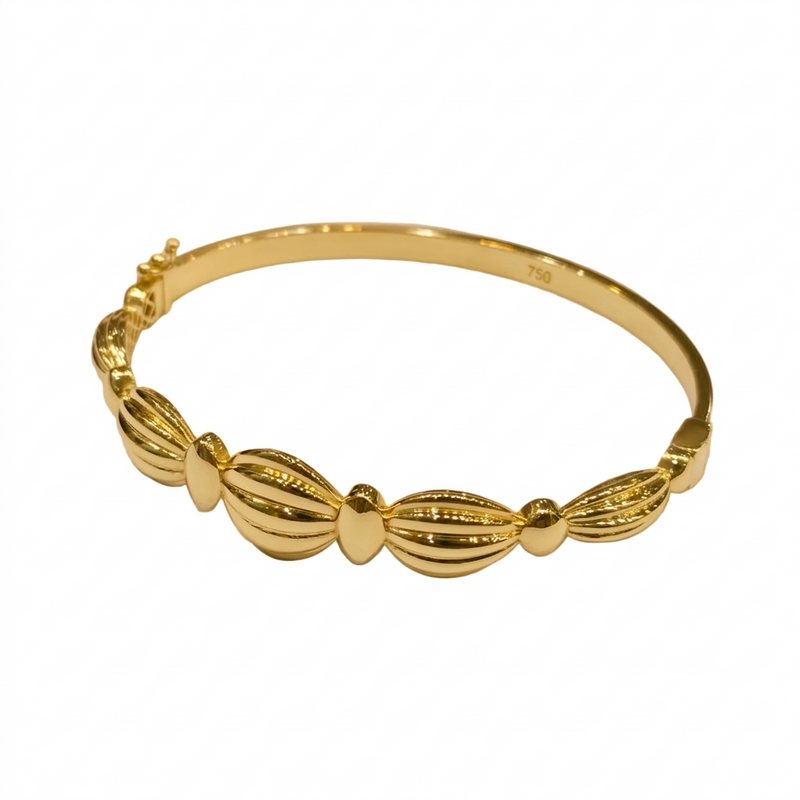 18k Gold Shell Inspired Bangle - 18k Gold Bangle - Embellish Gold Jewelry & Diamond