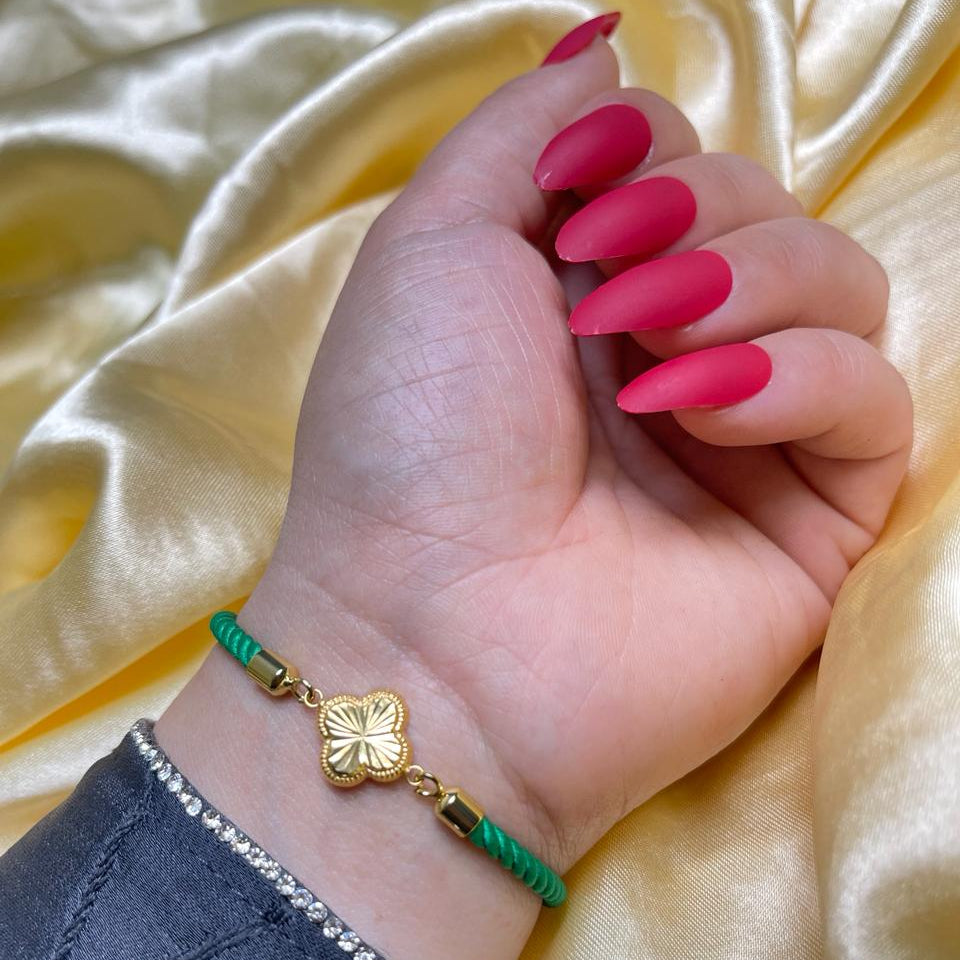 18K Gold VC Charm Bracelet - Embellish Gold