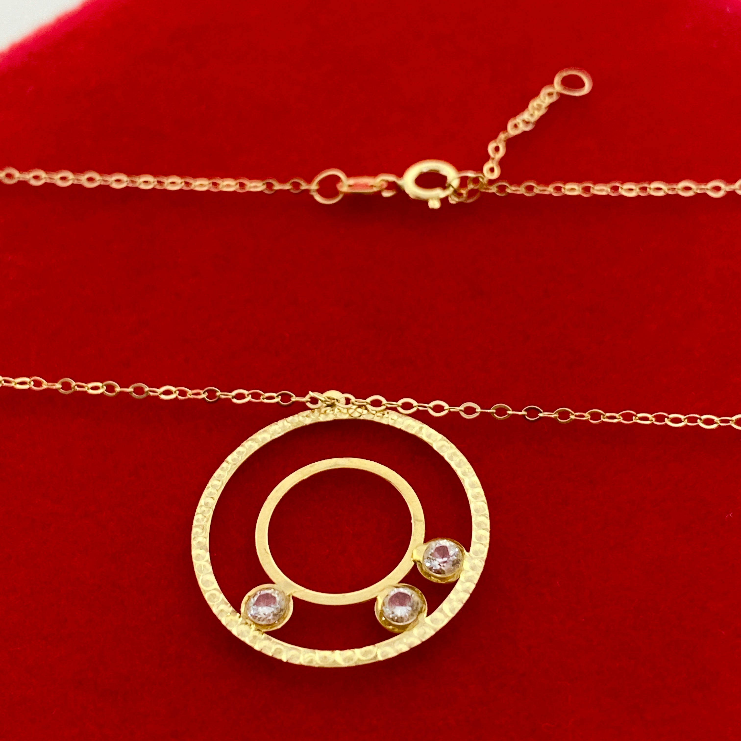 18K Real Gold 3 Stone Circle Necklace - Embellish Gold