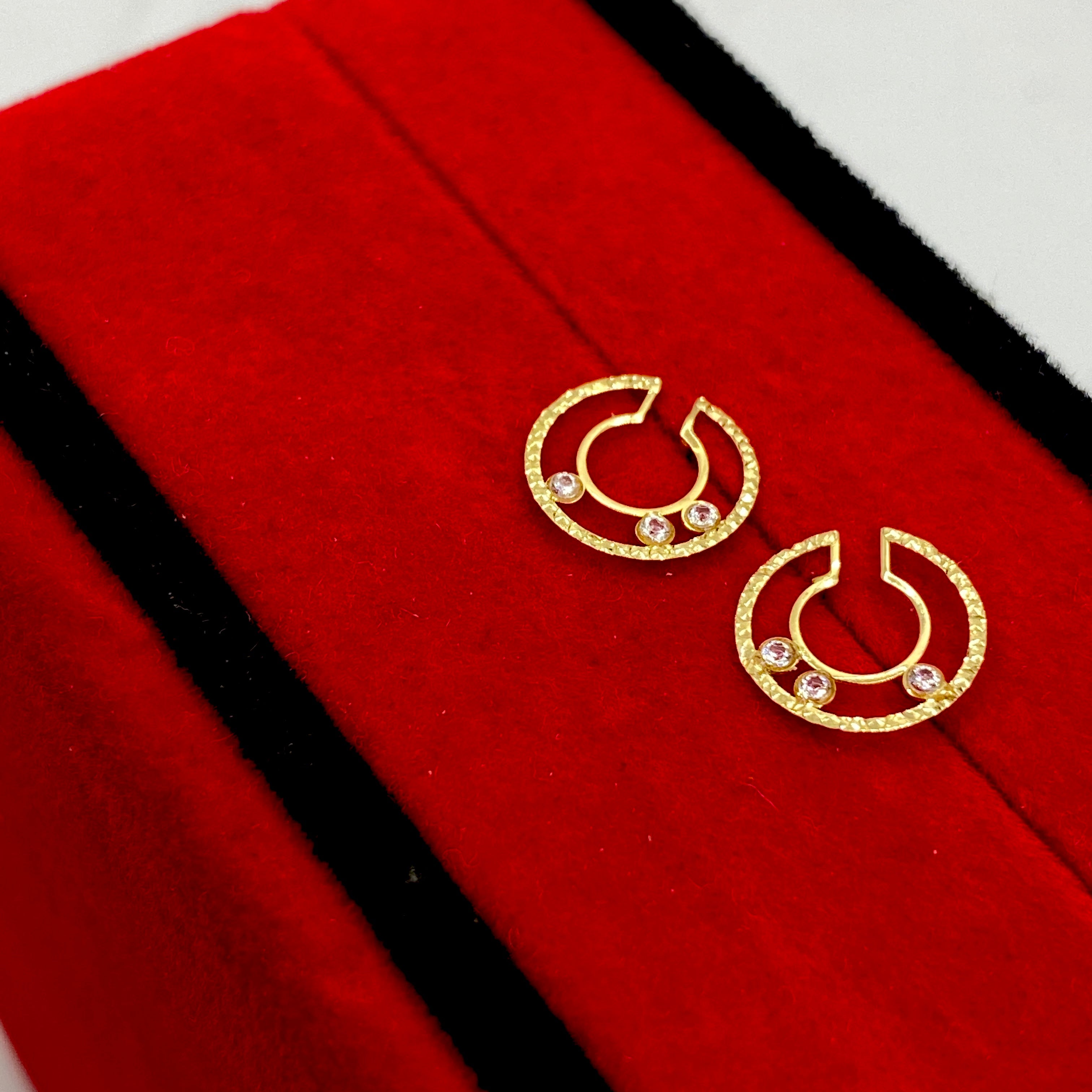 18K Real Gold 3 Stone Circle Cut Earrings - Embellish Gold