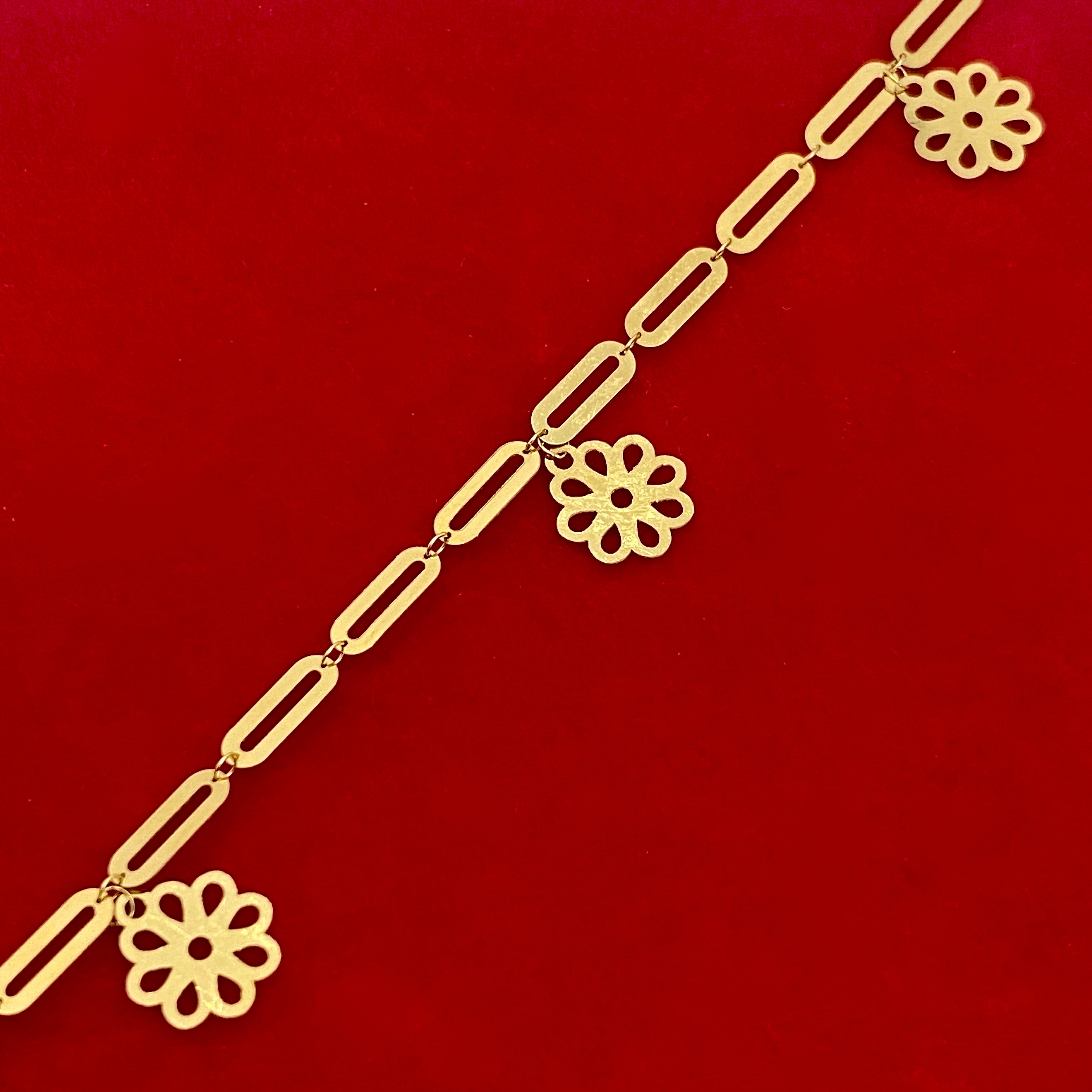 18K Real Gold 5 Flower Paper Clip Bracelet - Embellish Gold