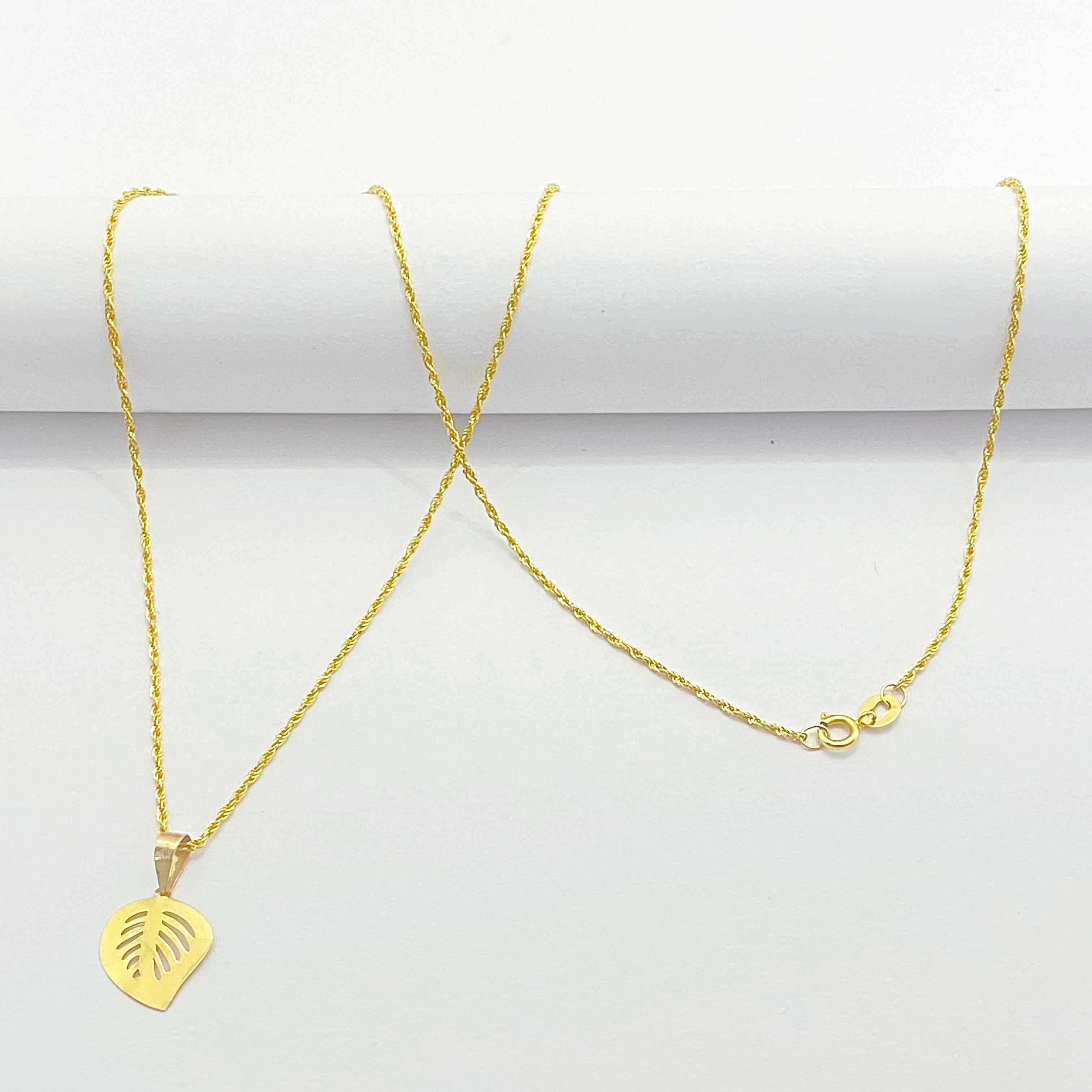 18K Real Gold Pure Leaf Necklace - Embellish Gold