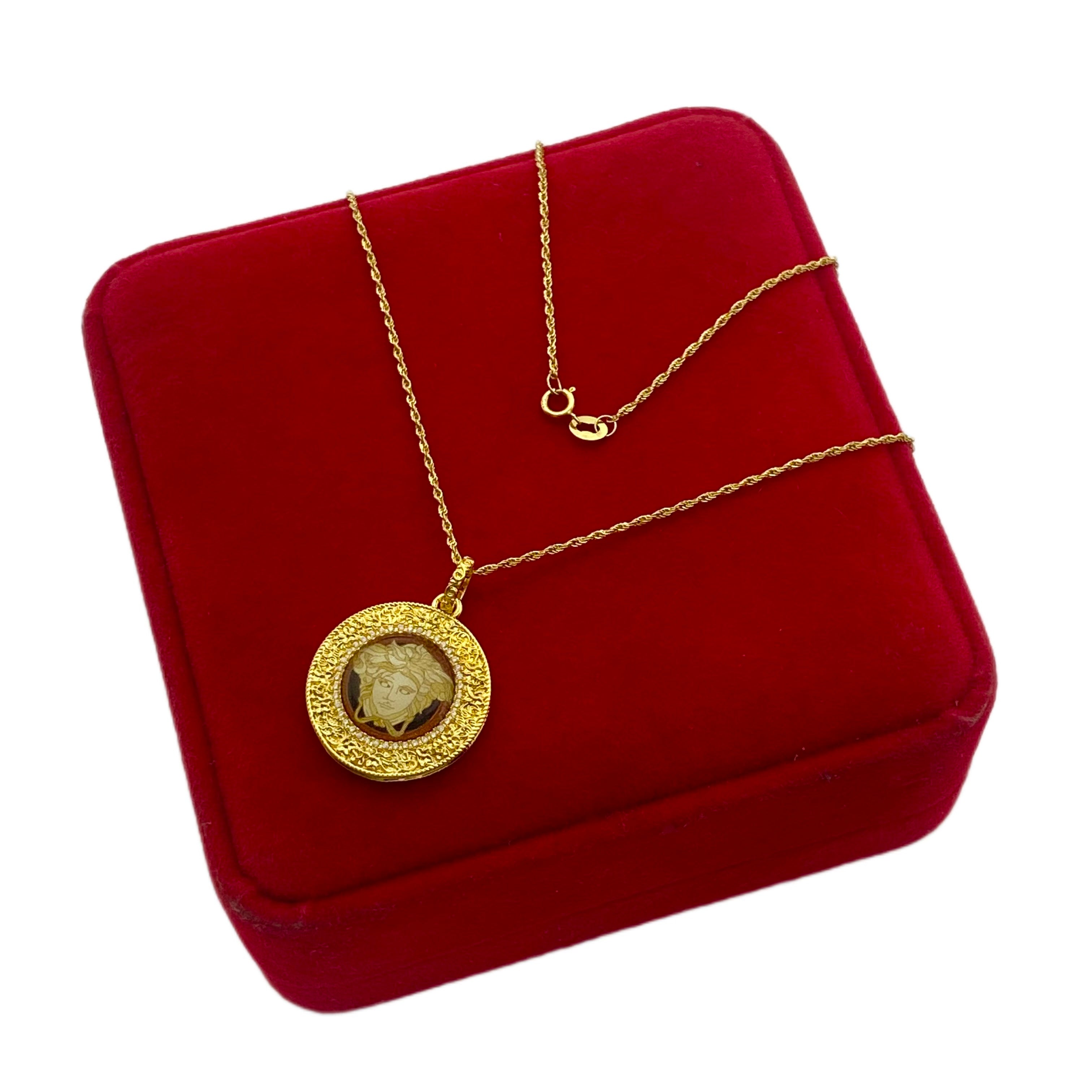 18K Real Gold Medusa Necklace - Embellish Gold