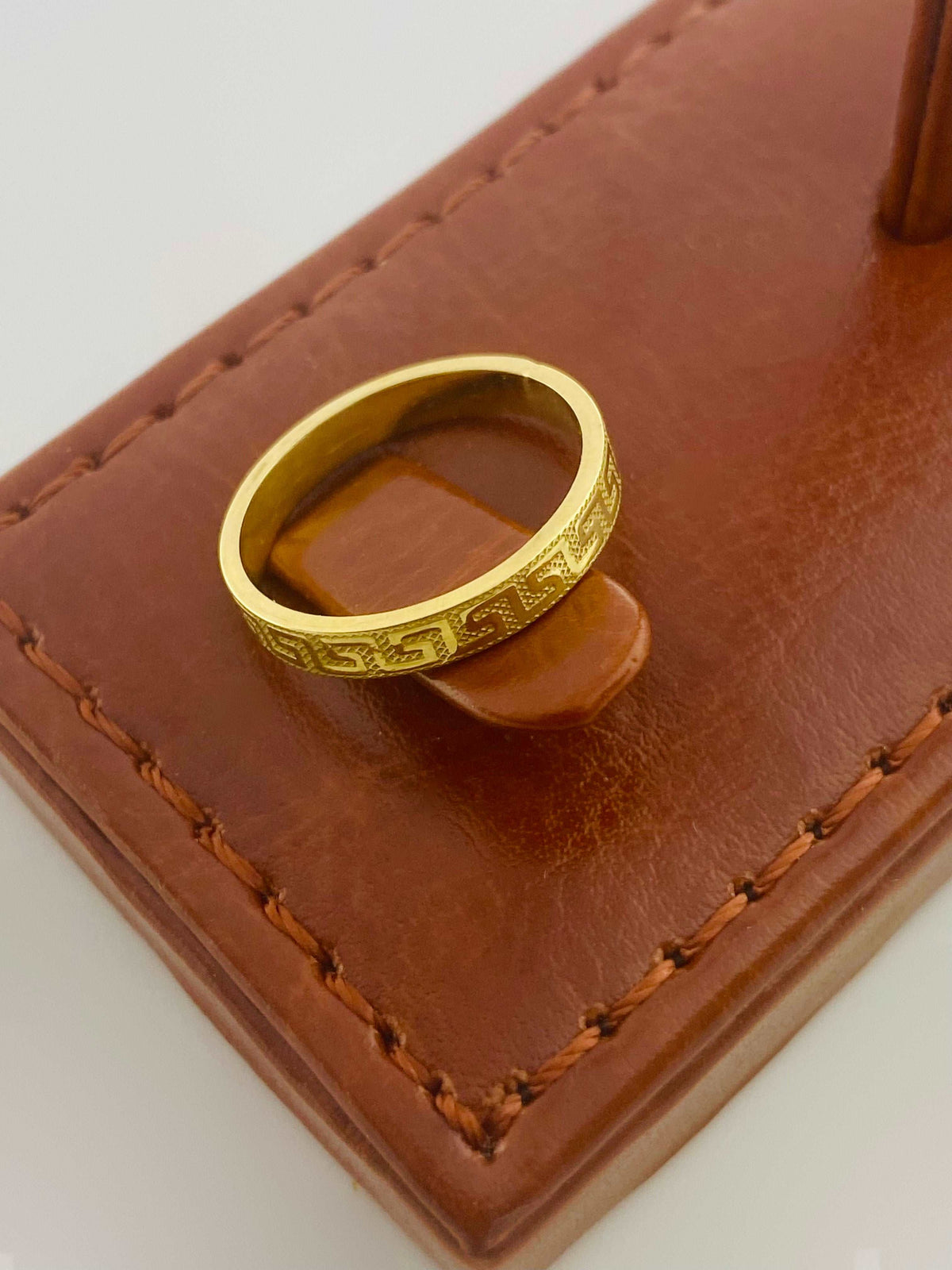 18K Real Saudi Gold Article Simple Ring 138 – Effortless Elegance in Gold Rings for Women - Embellish Gold