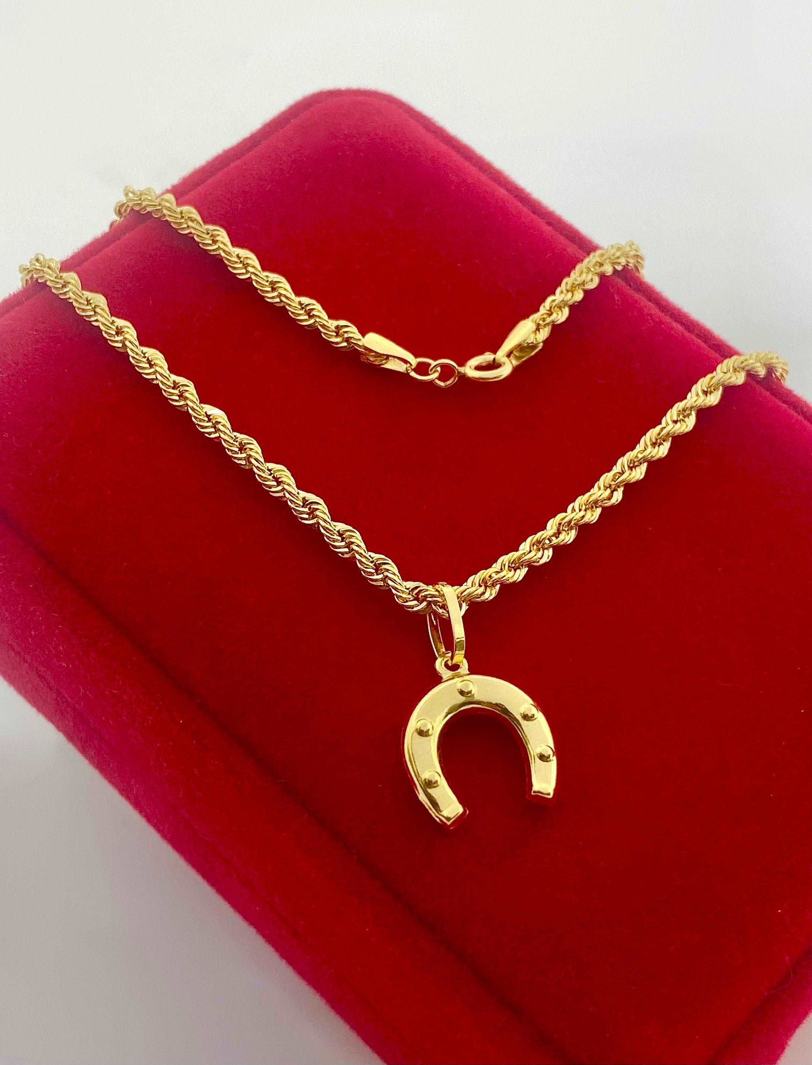 18K Real Gold Horseshoe Necklace - Necklaces - Embellish Gold