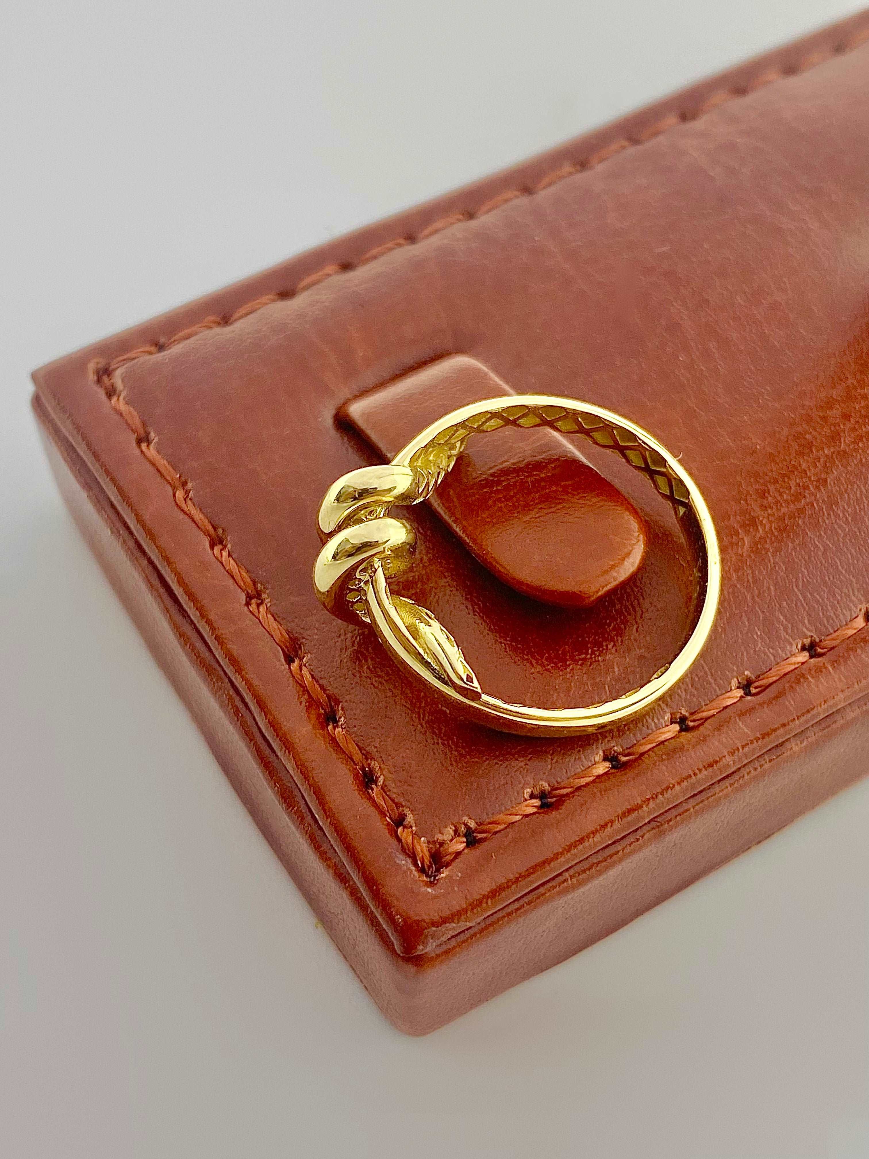 18K Real Gold Twisted Design Ring - Embellish Gold