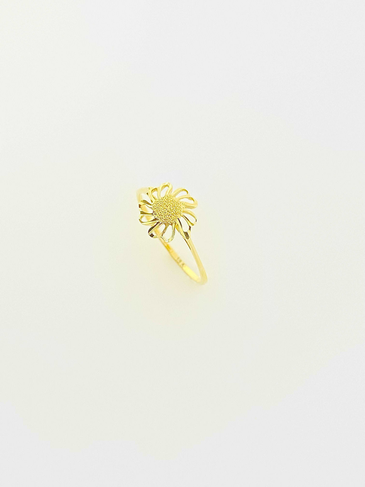 18k gold Flower ring - Embellish Gold