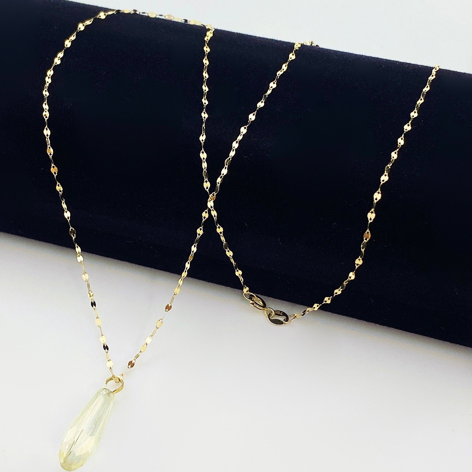 18K Real Gold Acrylic Stone Necklace 1 - 18k Gold Necklace - Embellish Gold