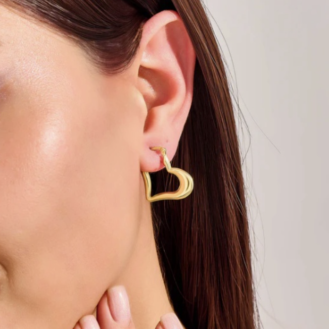 18k Gold Sexy Heart Loop Earrings - 18k Gold Earrings - Embellish Gold Jewelry & Diamond