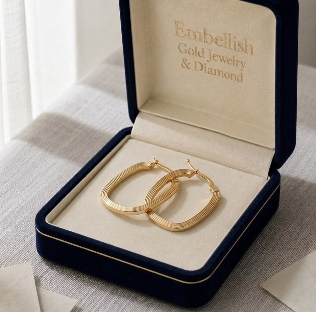 18k Gold Oval Lines Loop Earrings
