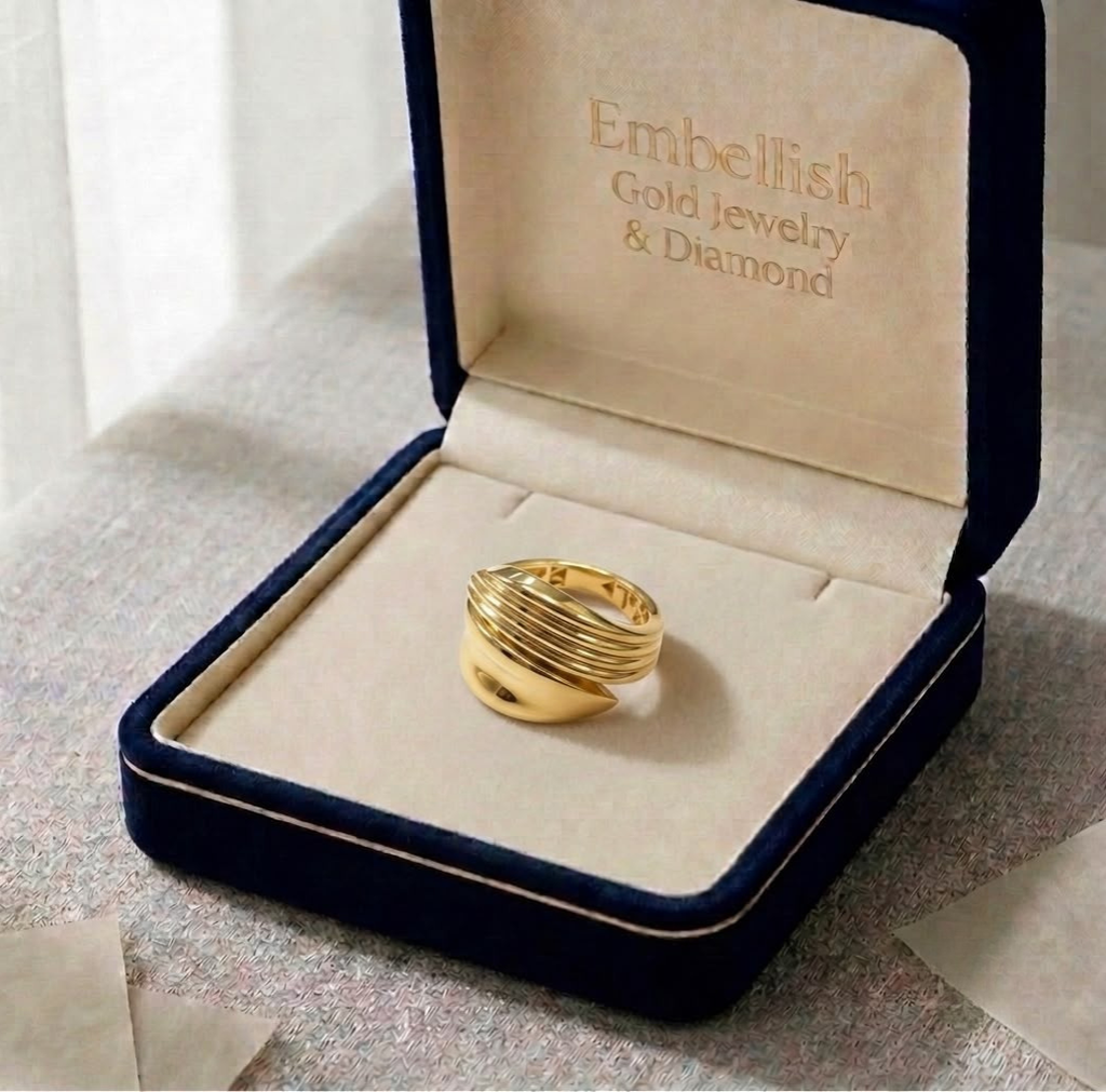 18k Gold Lines Solid Ring