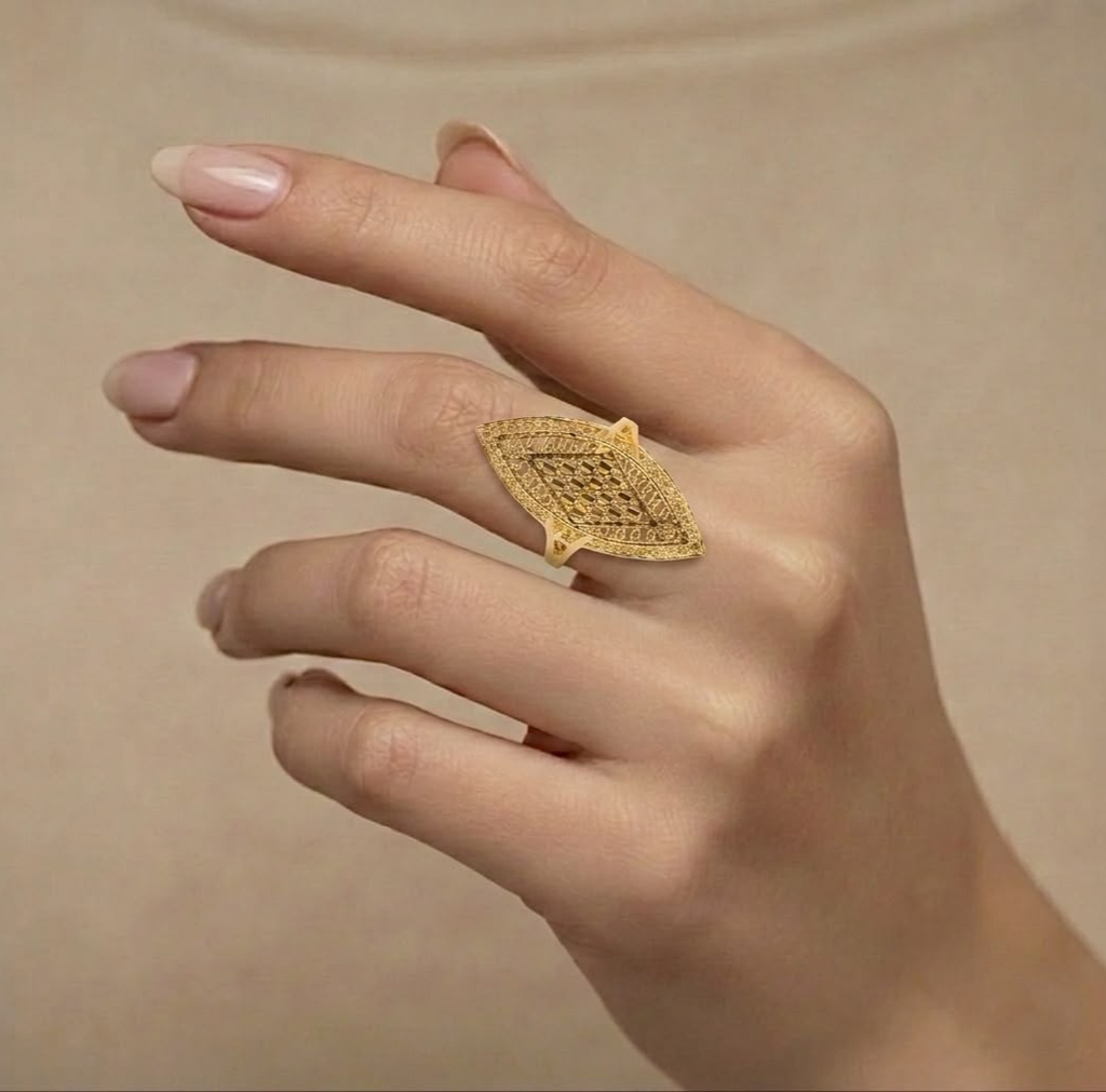 18k Gold Diamond Shape Inspired Ring