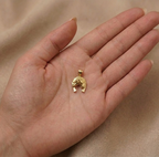 18k Gold Horse Shoe Inspired Pendant - مجموعة إعلانية - Embellish Gold Jewelry & Diamond