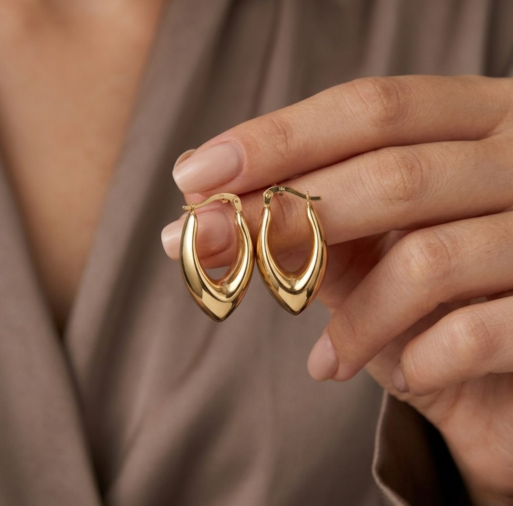 18k Gold Plain U Inspired Loop Earrings - 18k Gold Earrings - Embellish Gold Jewelry & Diamond