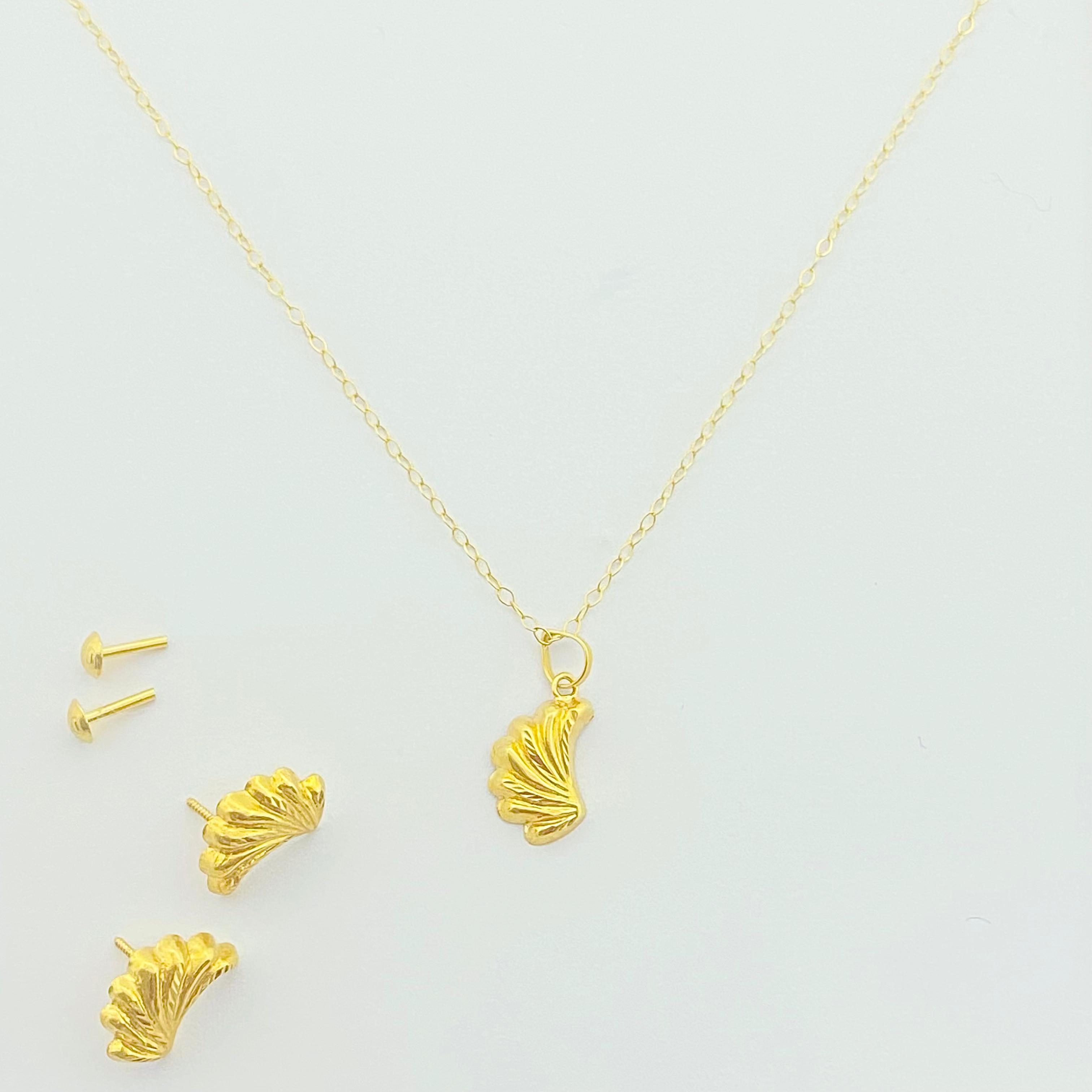 18K Real Gold Angle Fur Earrings - Embellish Gold