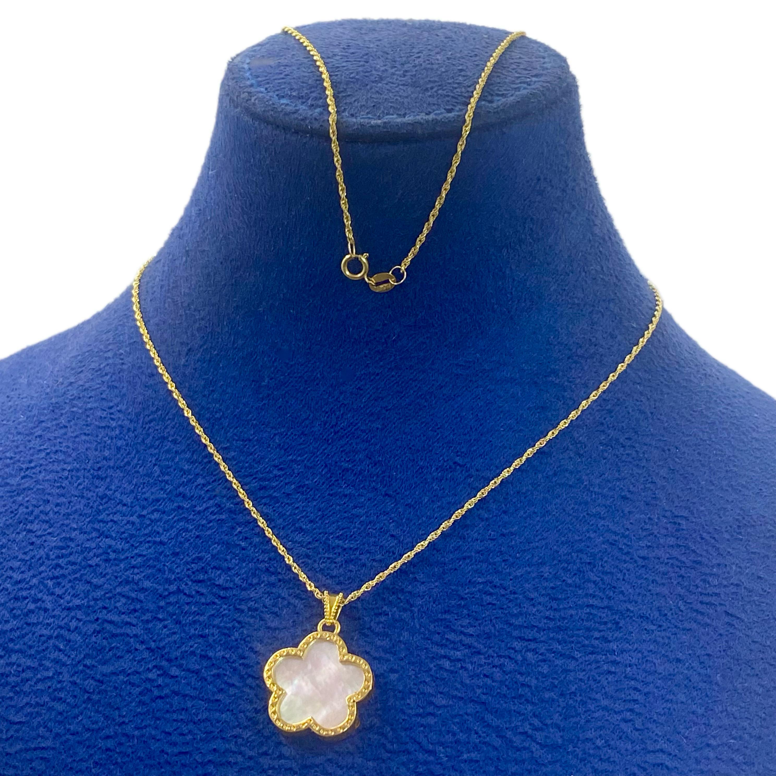 White Star Necklace - Embellish Gold
