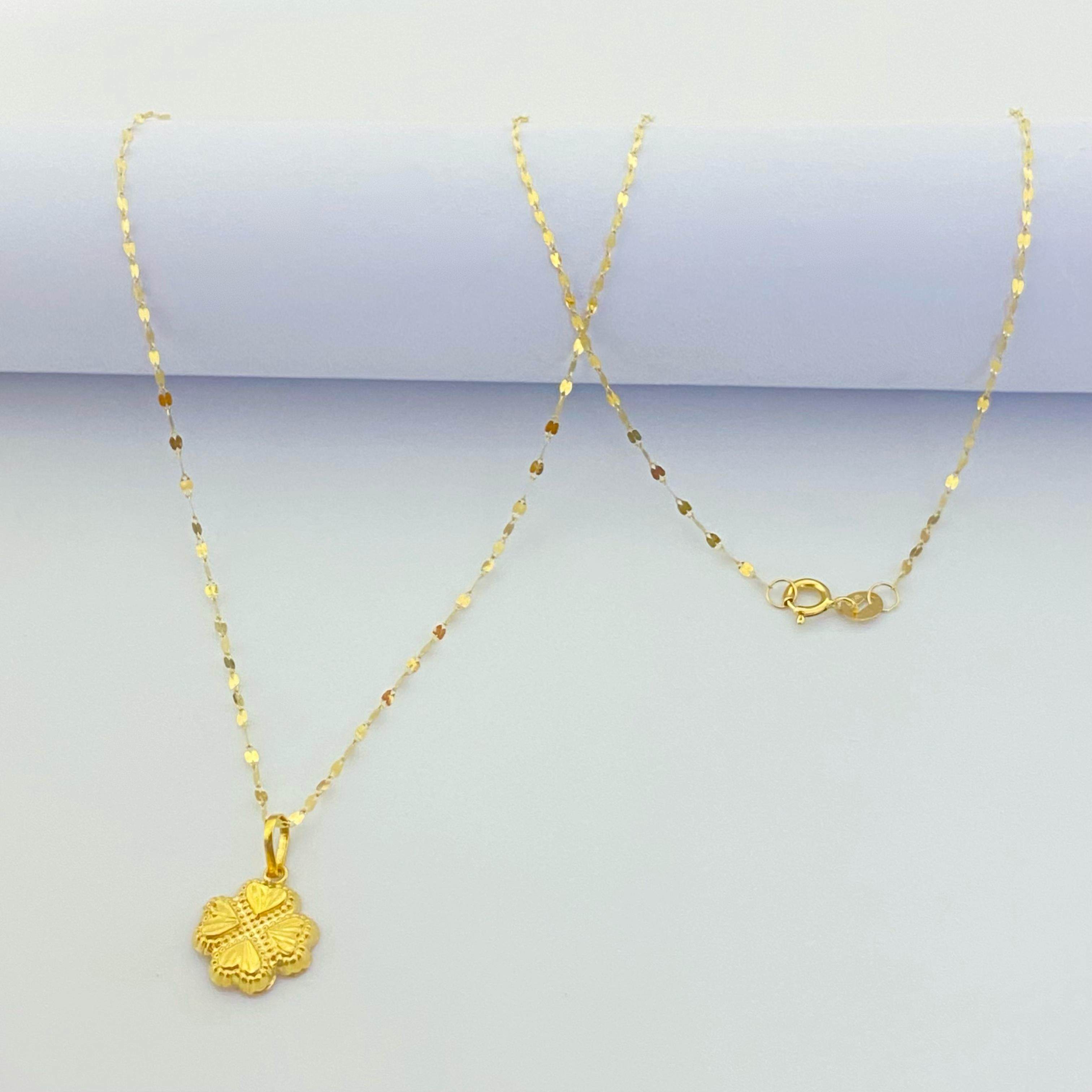 18k Gold Four Petal Jewelry Set