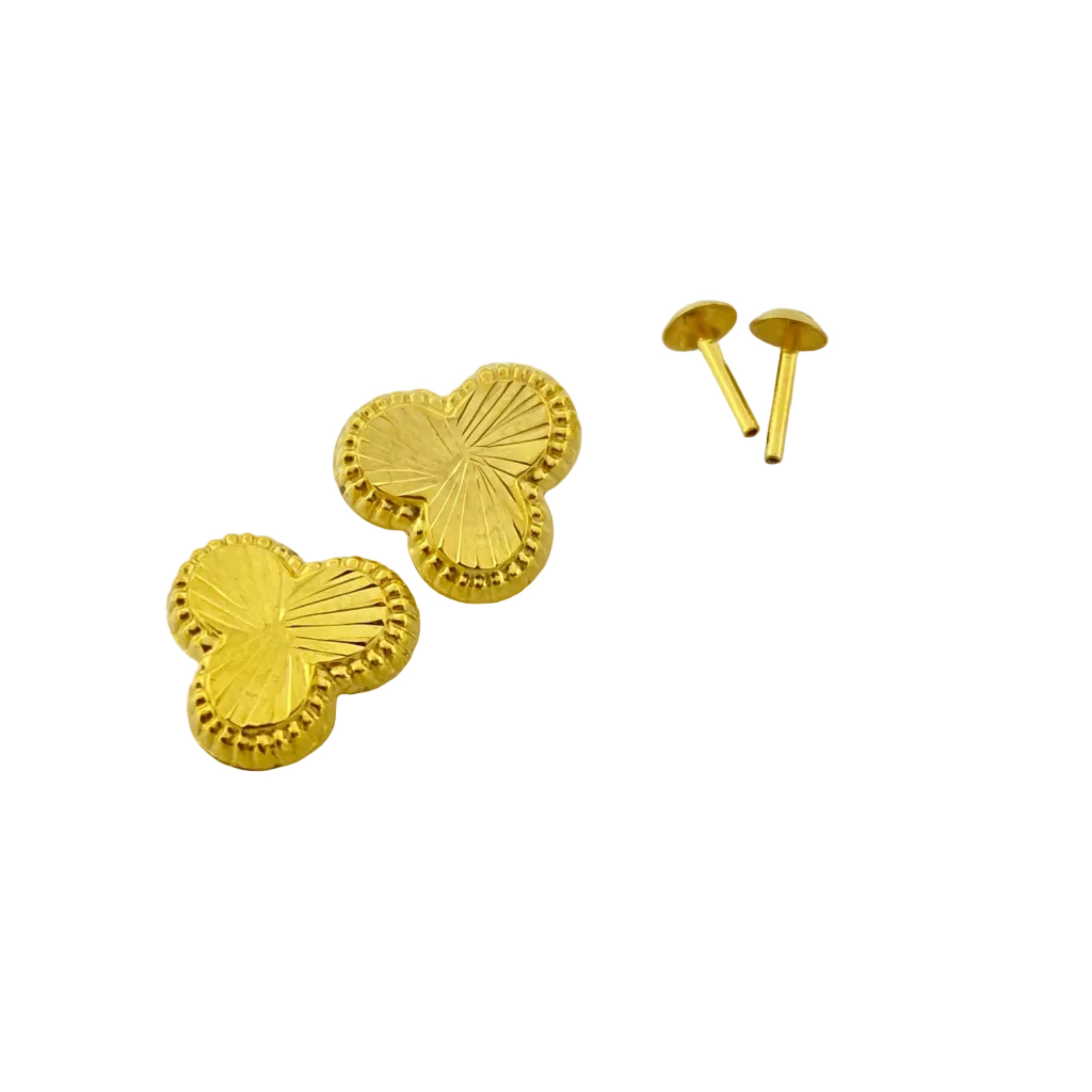 18k Gold Three Petals Screw Earrings