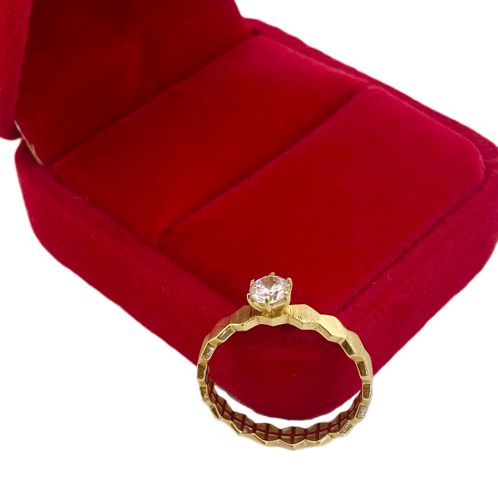 18k Gold Engagement Single Stone Ring - 18k Gold Ring - Embellish Gold