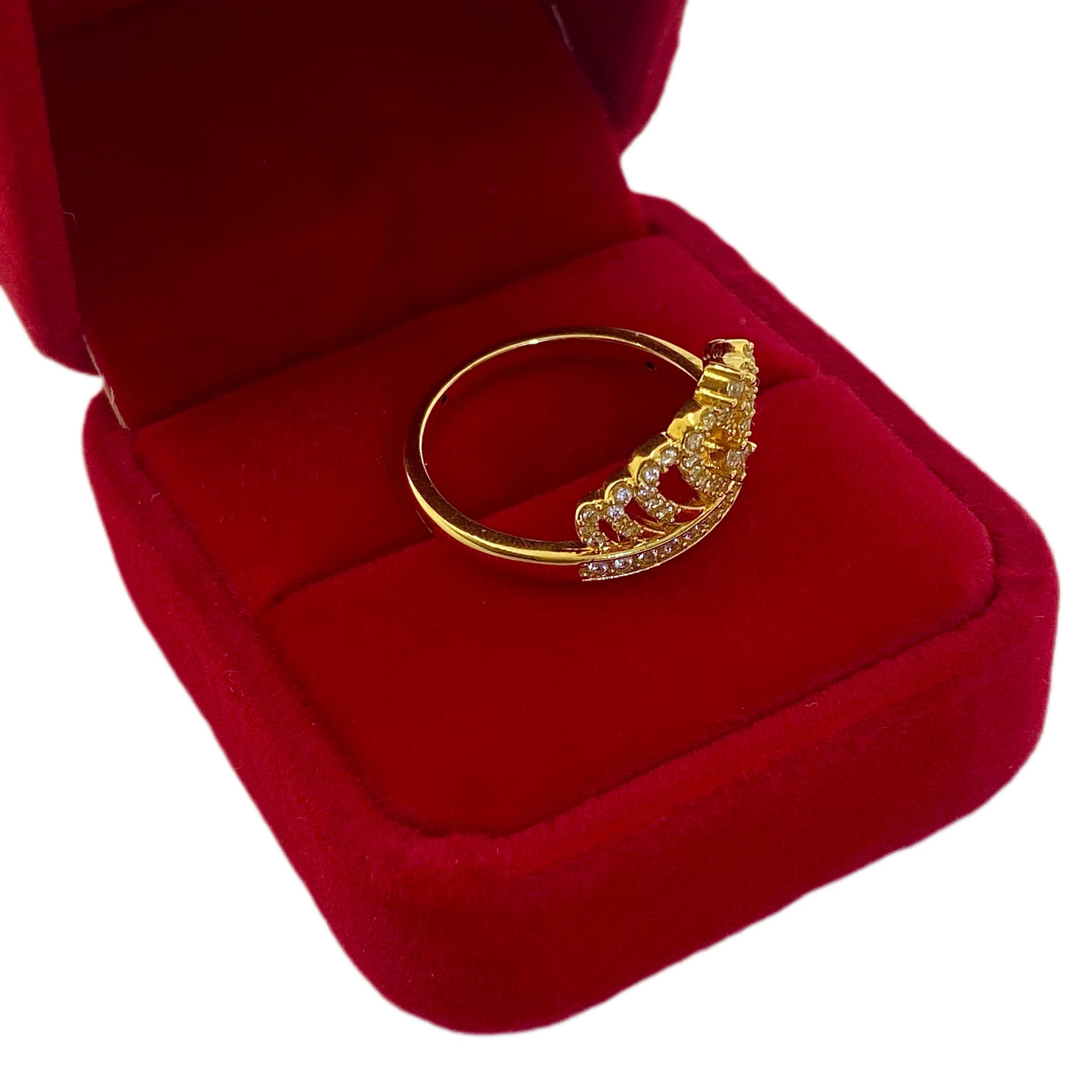 18k Gold Super Light Hollow Crown Stone Ring
