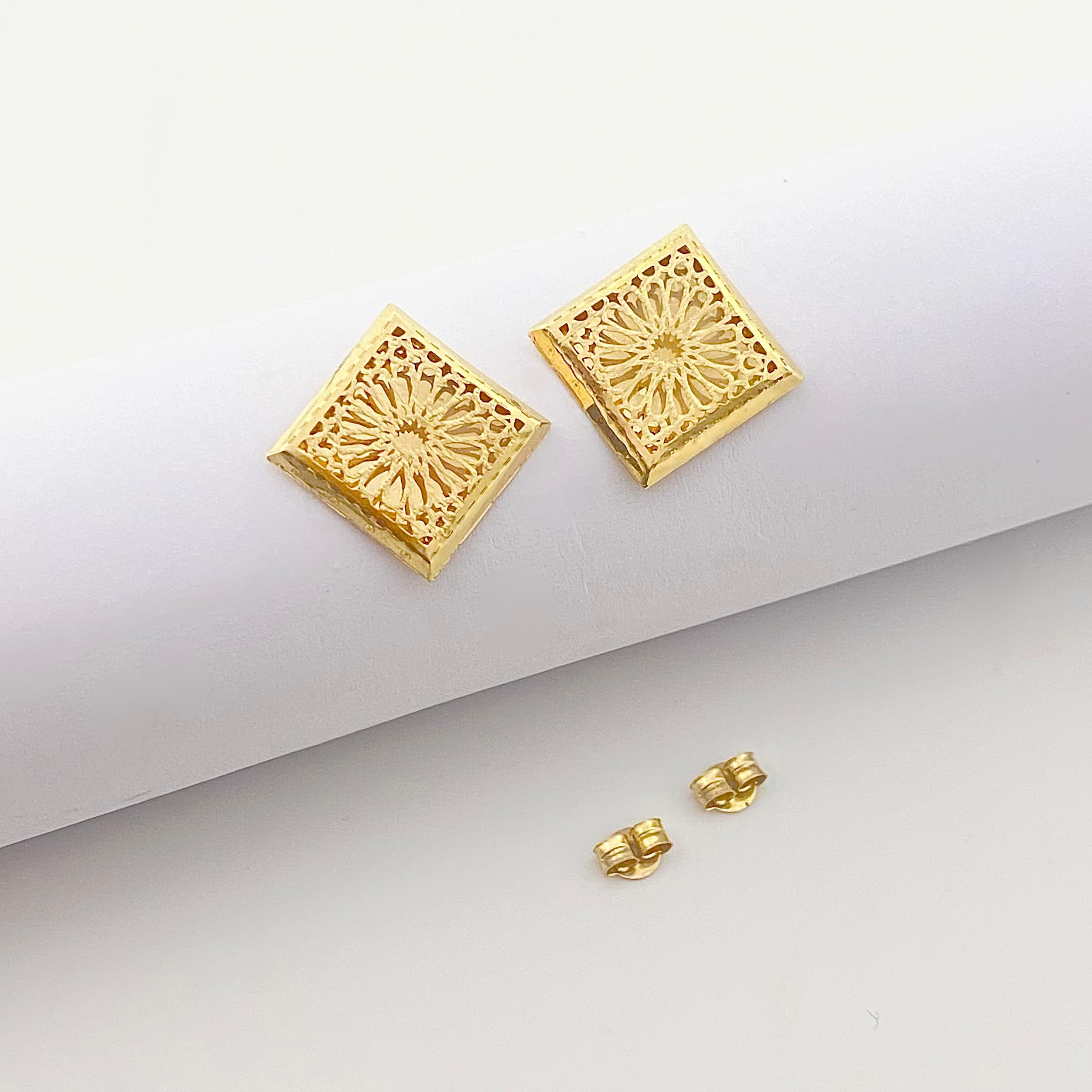 18k Gold Arabic Style Earrings
