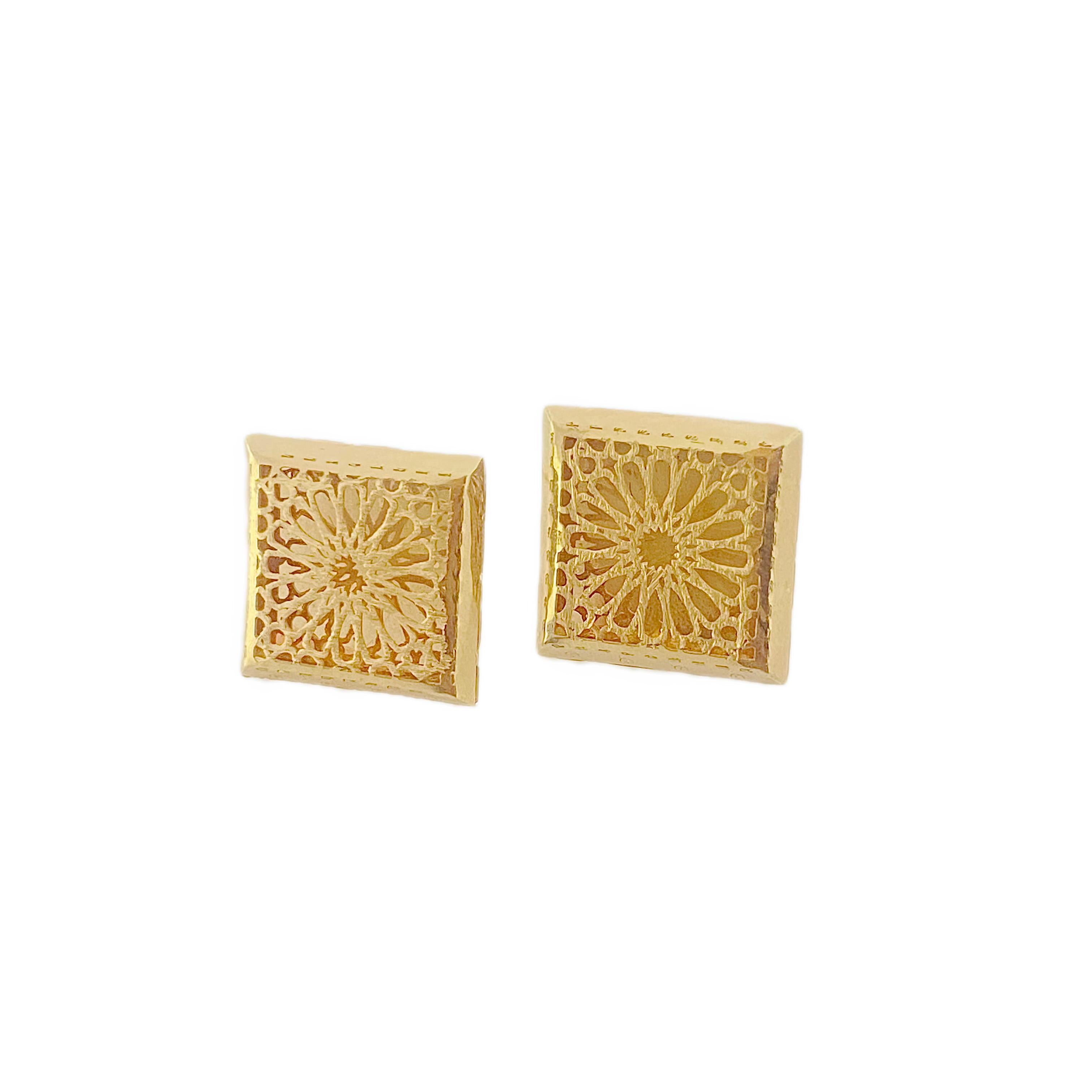 18k Gold Arabic Style Set