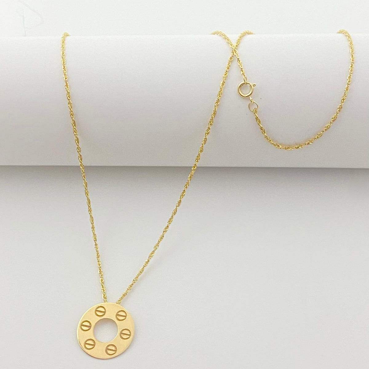 18k Circle Button Necklace - 18k Gold Necklace - Embellish Gold