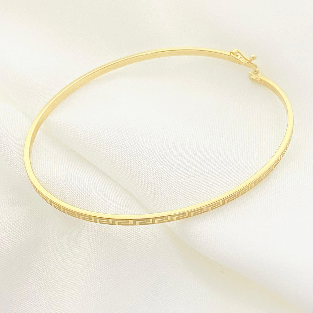 18k Gold Sparkling Bangle