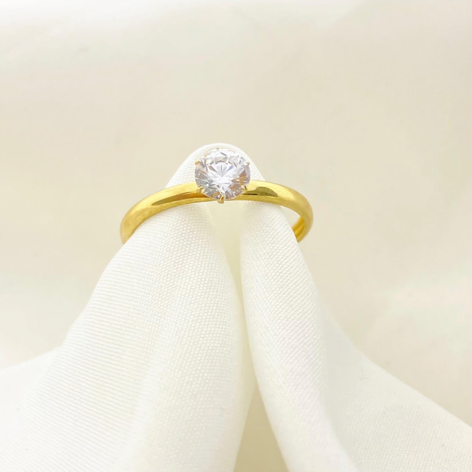 18k Gold Minimalist Stone RIng - 18k Gold Ring - Embellish Gold
