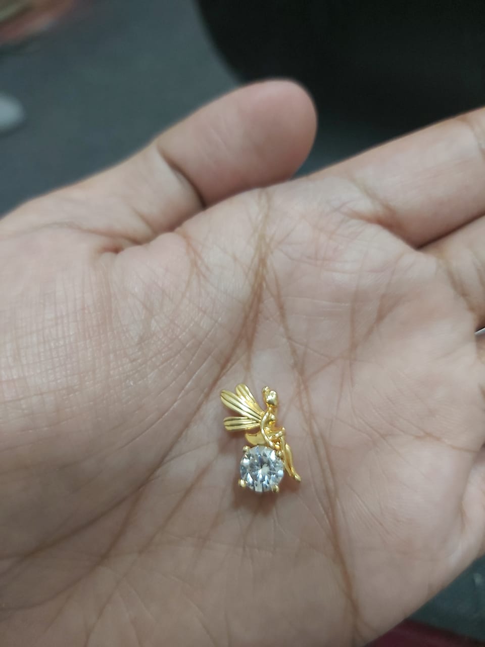 18k Gold Fairy Stone Pendant