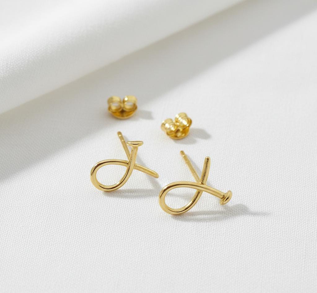 18k Gold Nail Stud Earrings