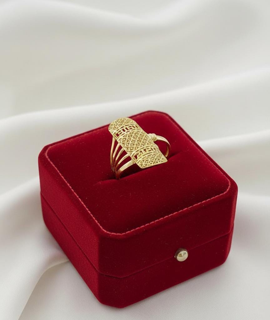 18k Gold Power Maze Ring