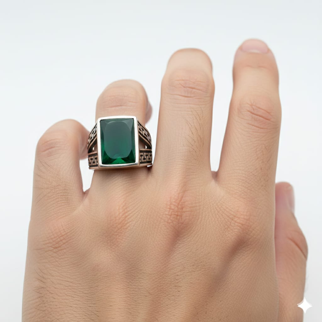 925 Silver Maze Emerald Stone RIng