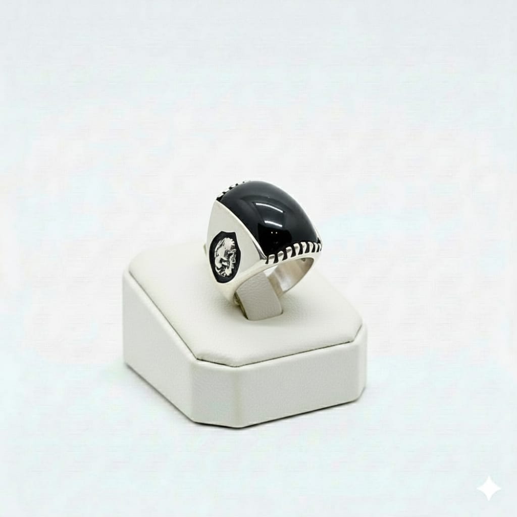 925 Silver Leo Onyx Stone Ring