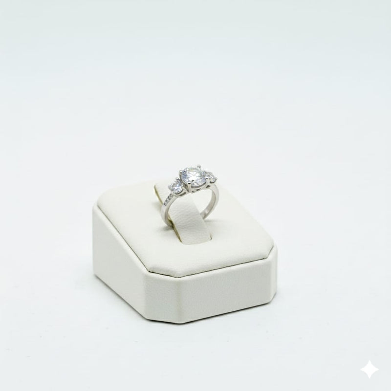 925 Silver 3 Stone Ring - إهداء مثالي - Embellish Gold Jewelry & Diamond