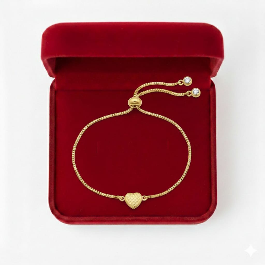 قلادة قلب من الذهب عيار 18 قيراط مع سلاسل مطلية بالذهب - إطلاق جديد - Embellish Gold