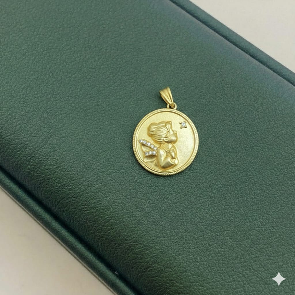 18k Gold Round Fairy Pendant