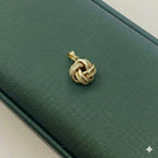 18k Gold Cinnamon Pendant
