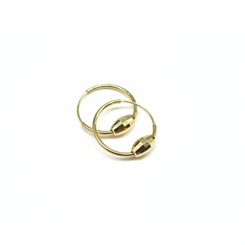 Gold hoop earrings on a light gray background with weight and code text.
