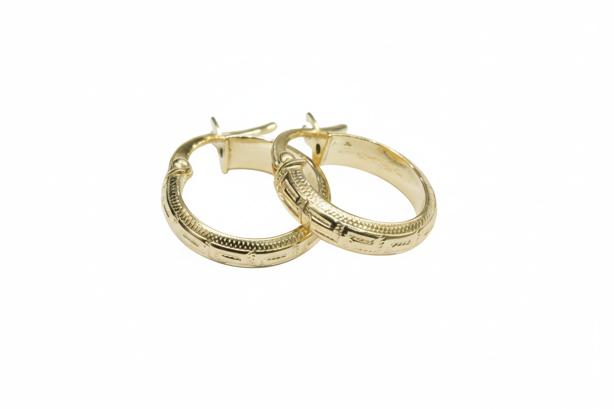 18k Gold Round Maze Loop Earrings