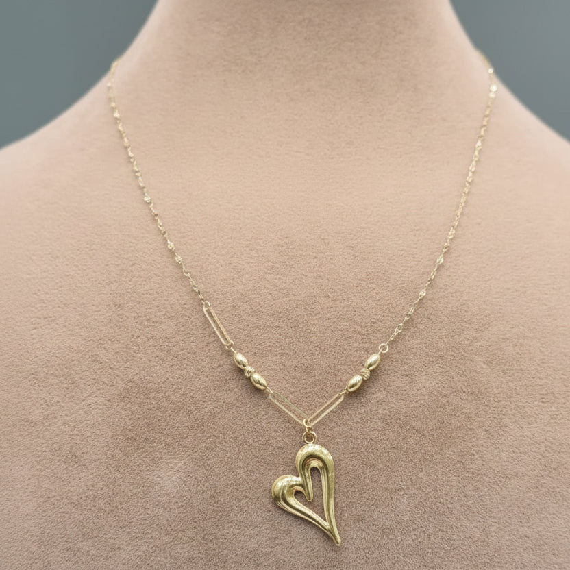 18k Gold Sexy Heart Necklace - 18k Gold Necklace - Embellish Gold Jewelry & Diamond