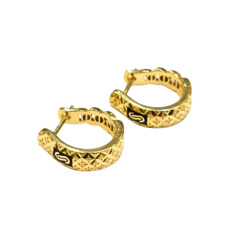 Gold hoop earrings on a light gray background with weight and code information.
