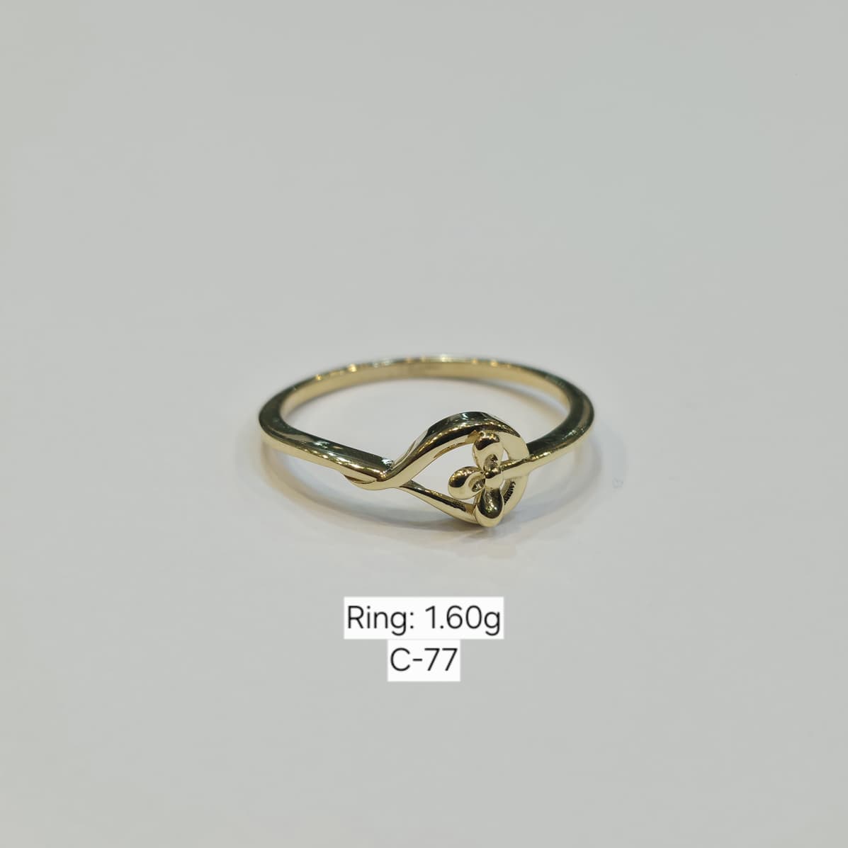 18k Gold Ribbon Inspired Ring